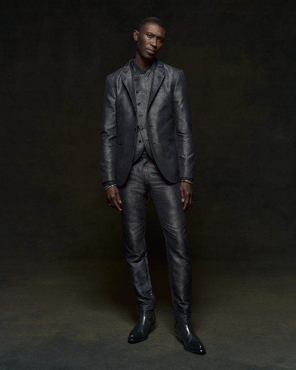 Look 15