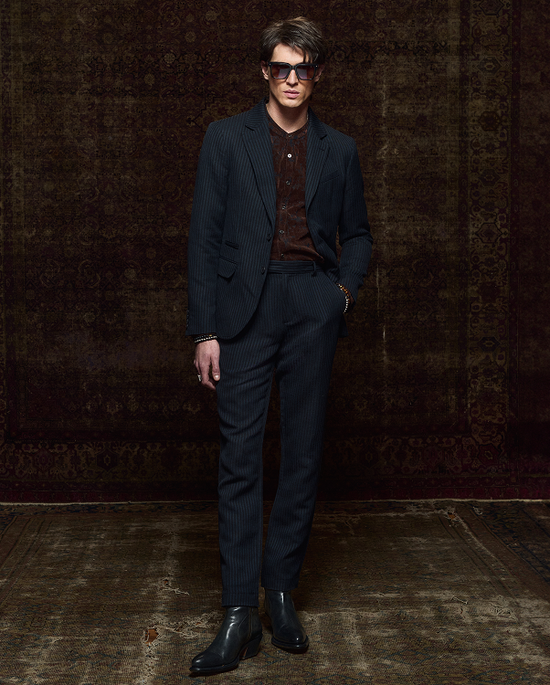 Look 18