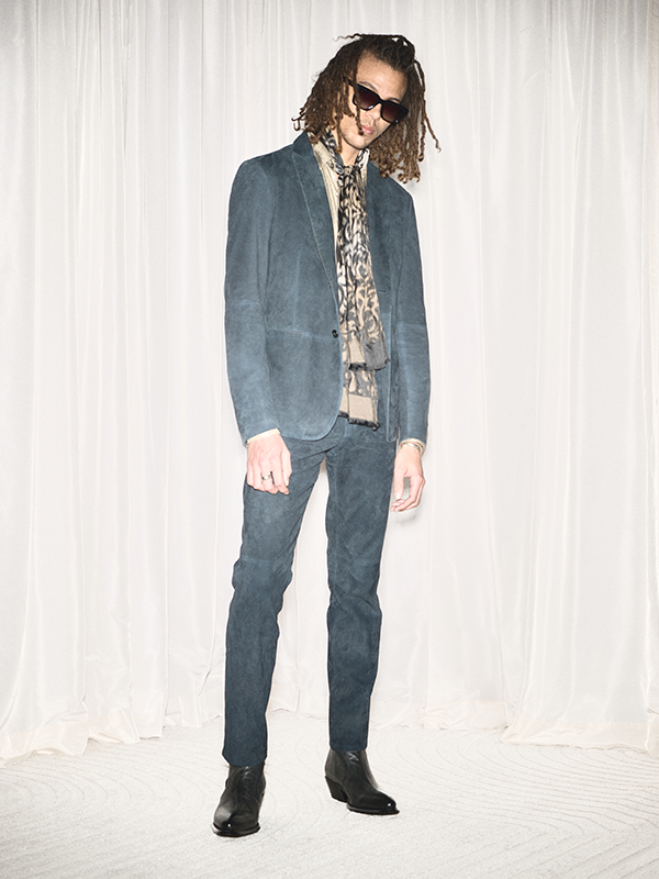 Look 4