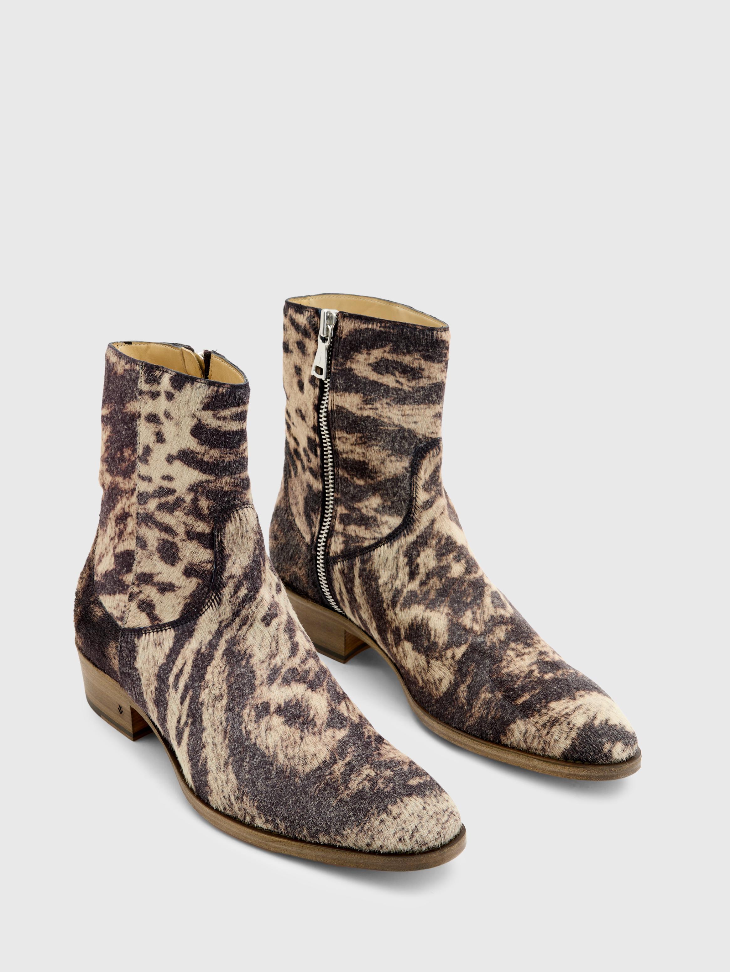John Varvatos copper lug work boot MOTO WORK BOOT | John Varvatos main image 3
