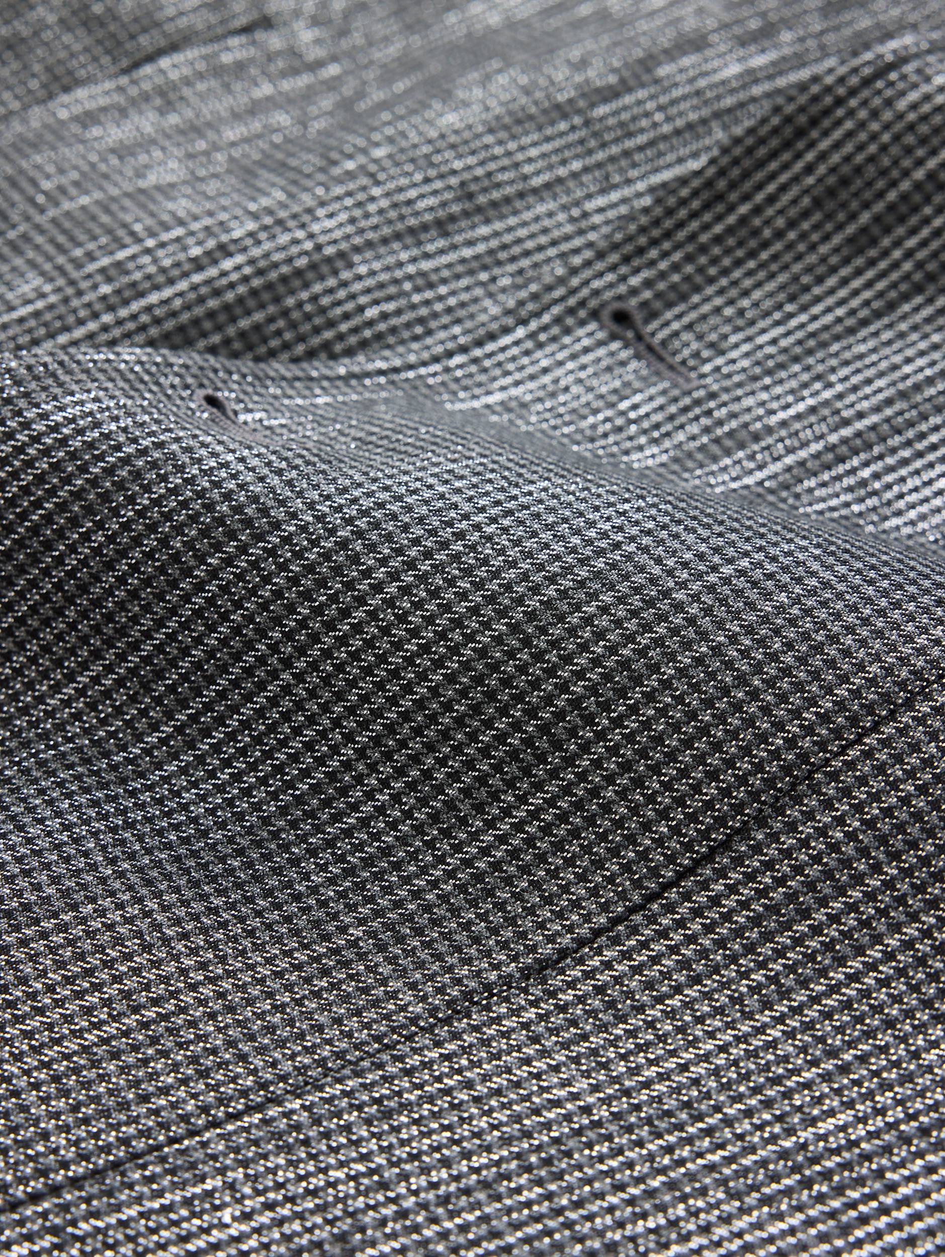 undefined image number 10