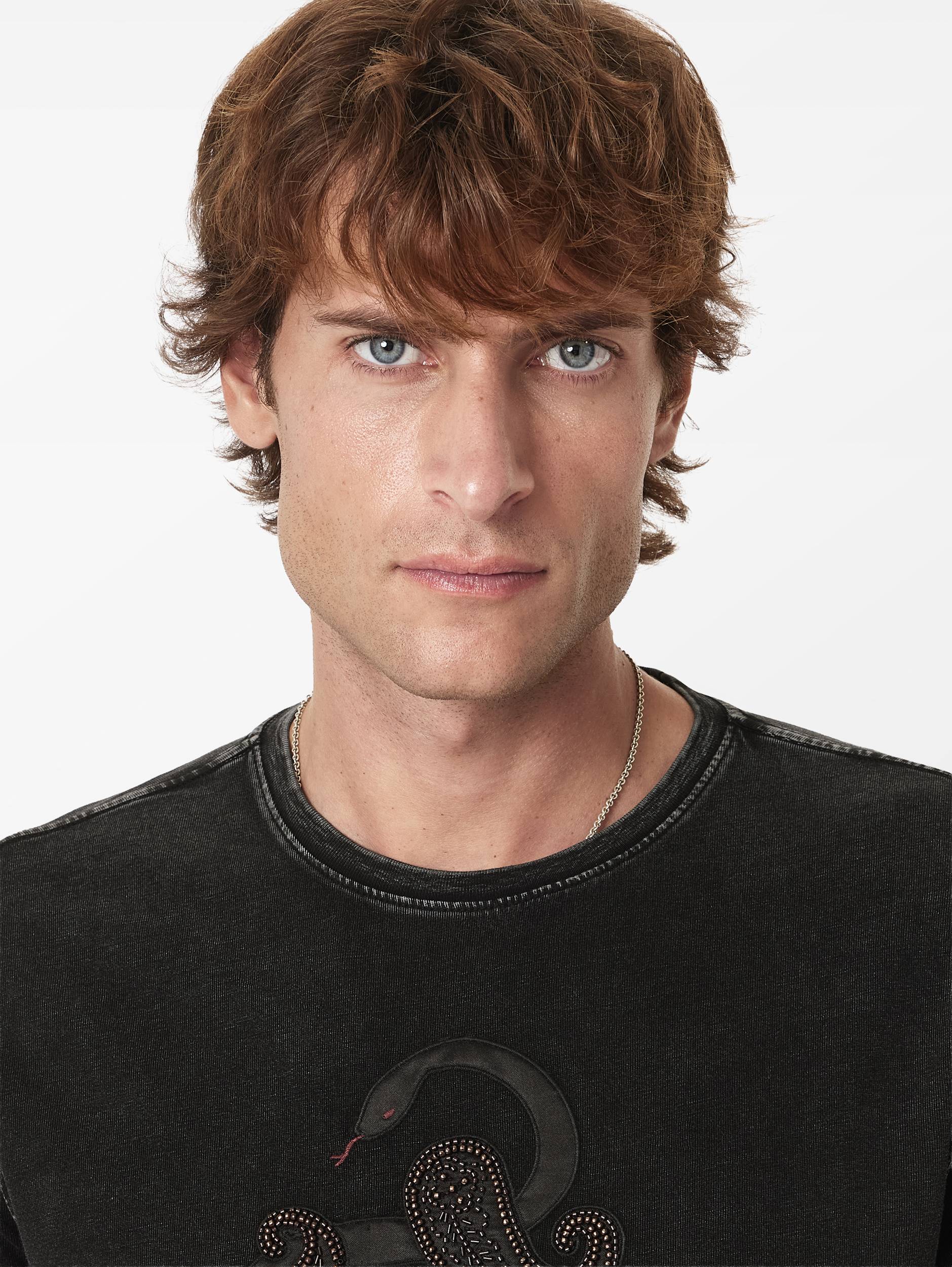 undefined image number 3
