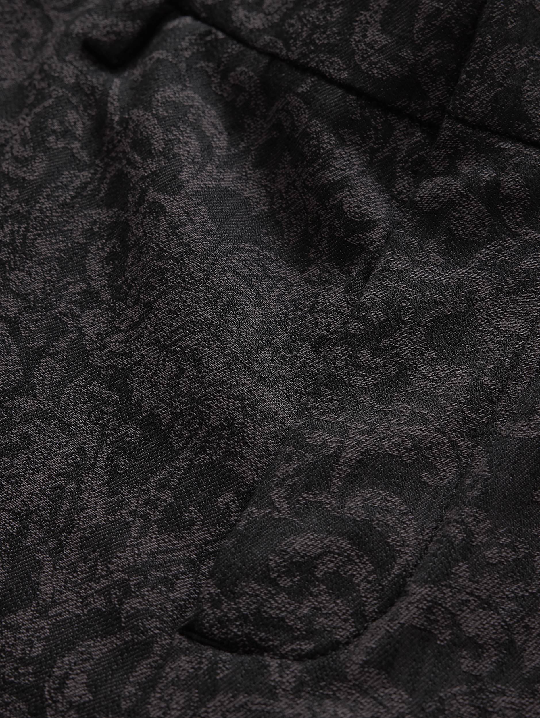 undefined image number 8