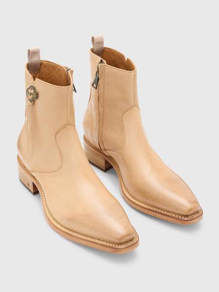 WALKER TASSEL ZIP BOOT