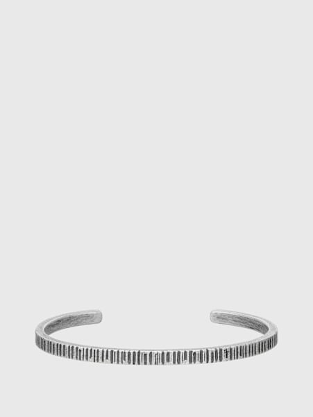 NOTCHED CUFF BRACELET