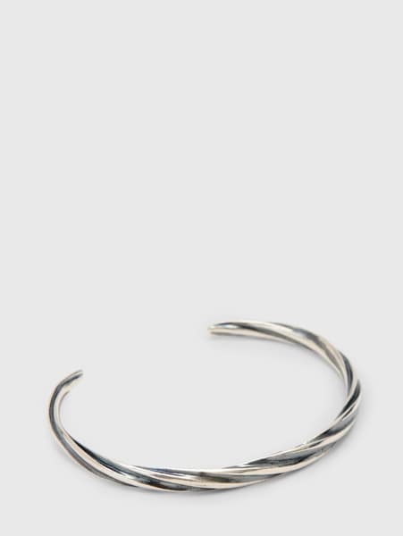 TWIST CUFF BRACELET