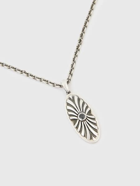 GOTHIC OVAL PENDANT NECKLACE