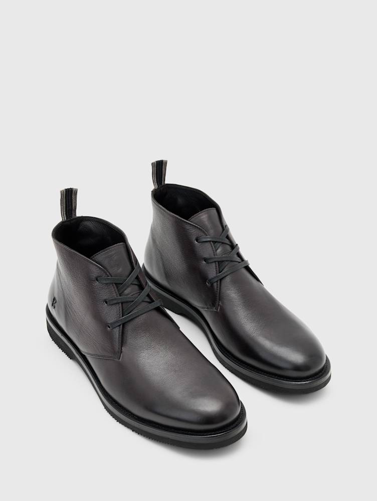 VARICK CHUKKA