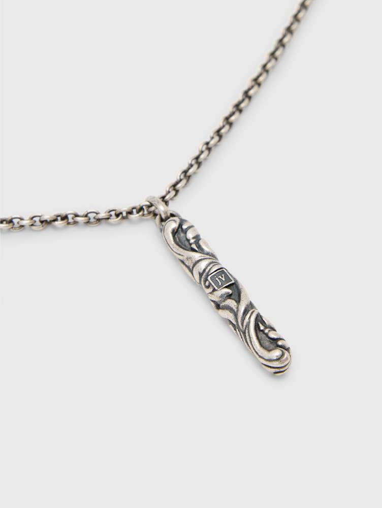 GOTHIC PENDANT NECKLACE