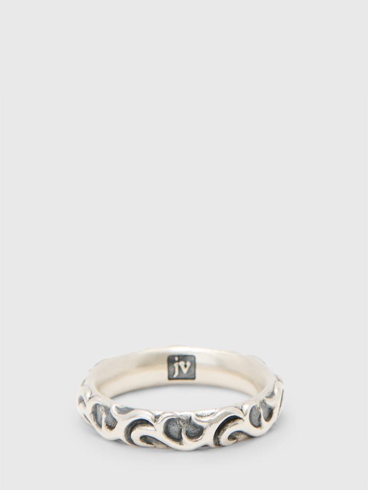 GOTHIC RING