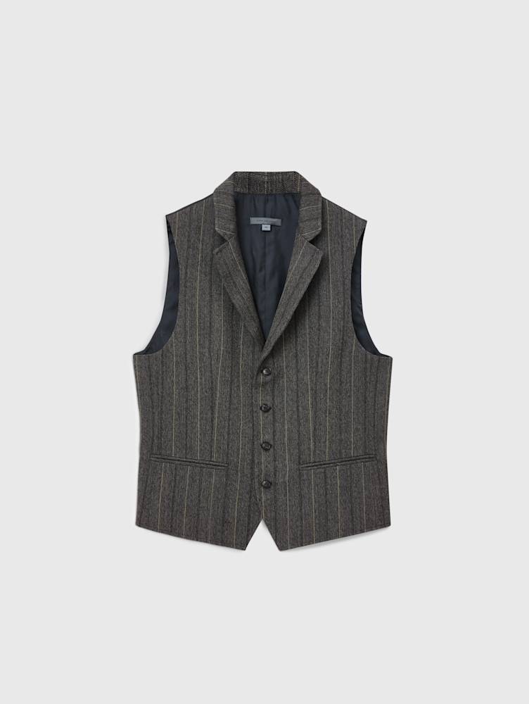 ARENAS VEST