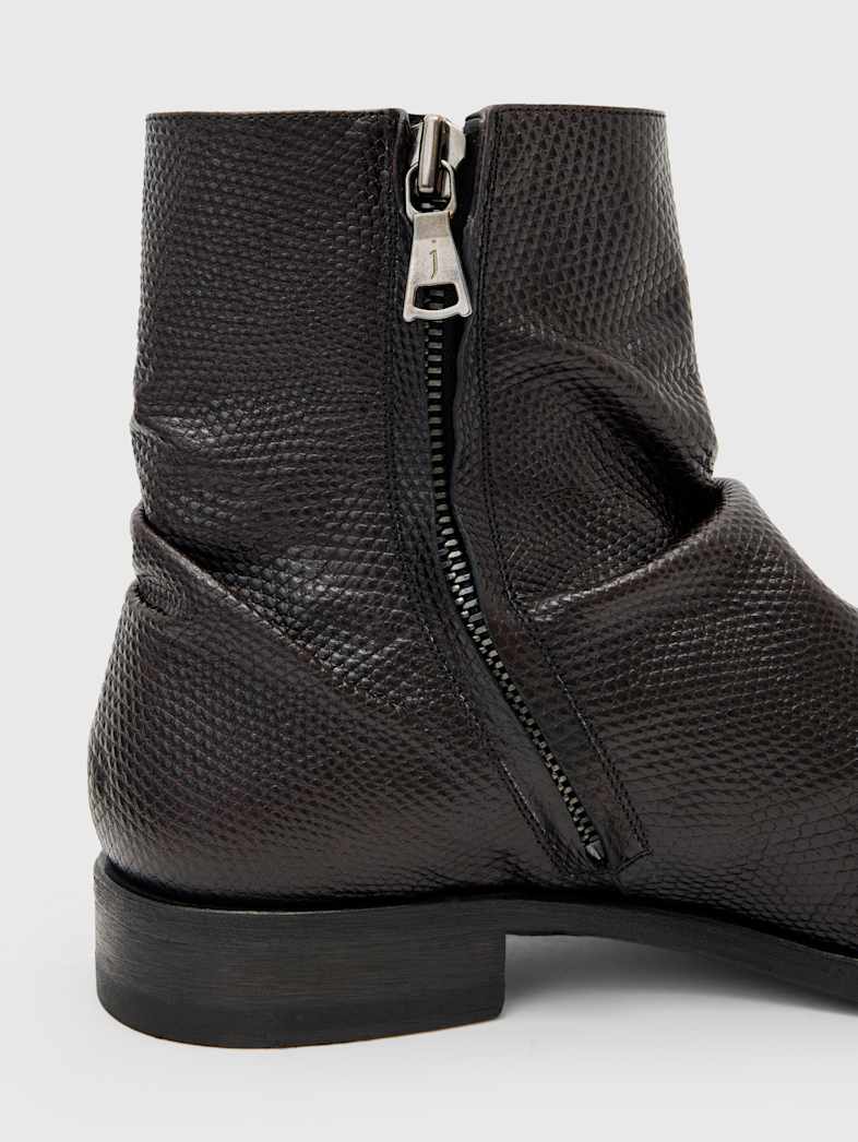 undefined image number 4