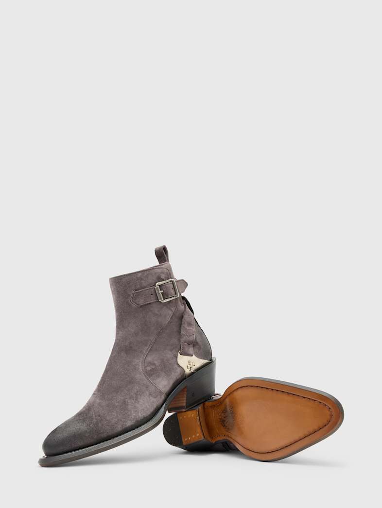 undefined image number 2