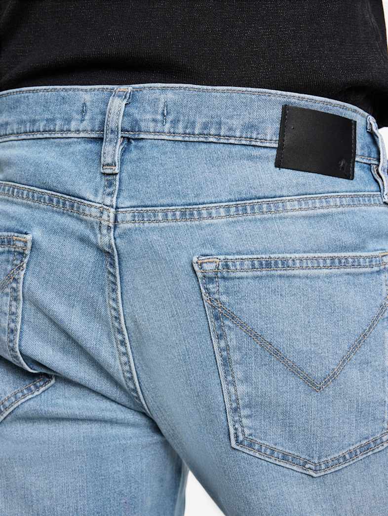 undefined image number 5