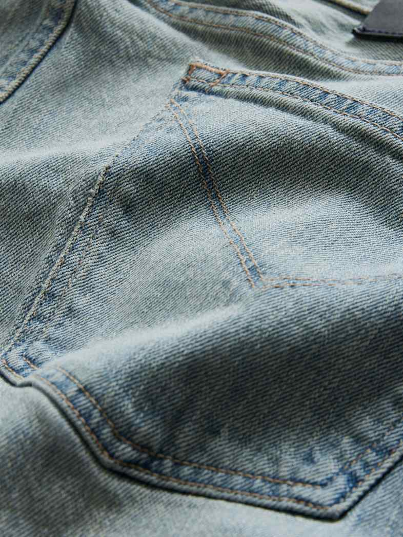 undefined image number 8
