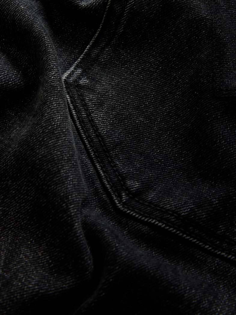 undefined image number 8