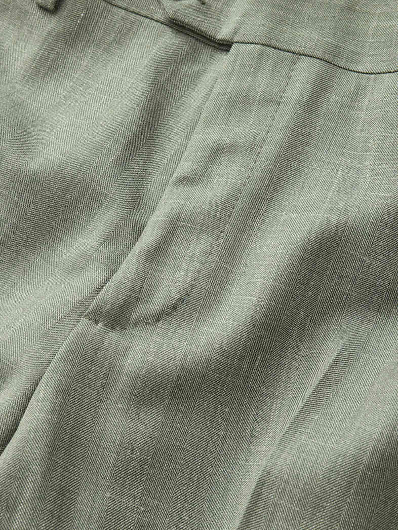 undefined image number 7