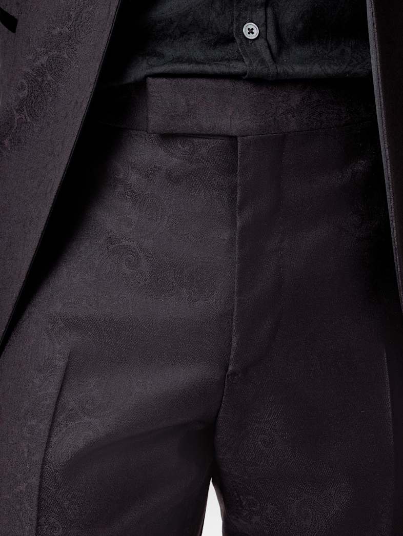 undefined image number 3