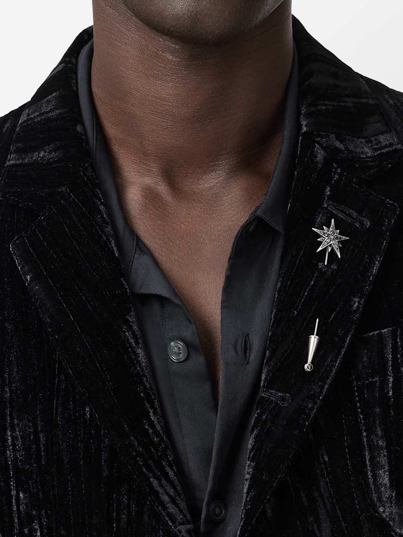 undefined image number 3