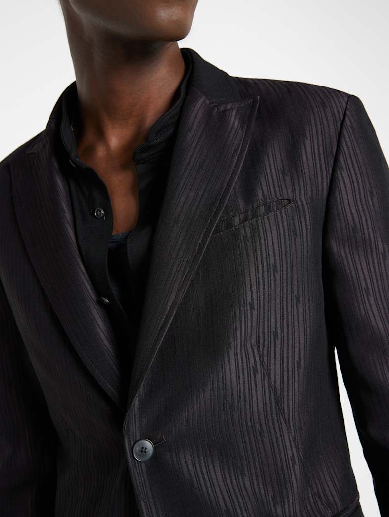 undefined image number 3