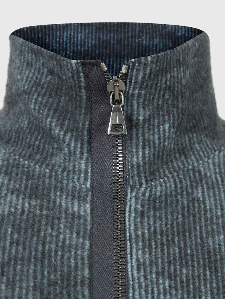undefined image number 6