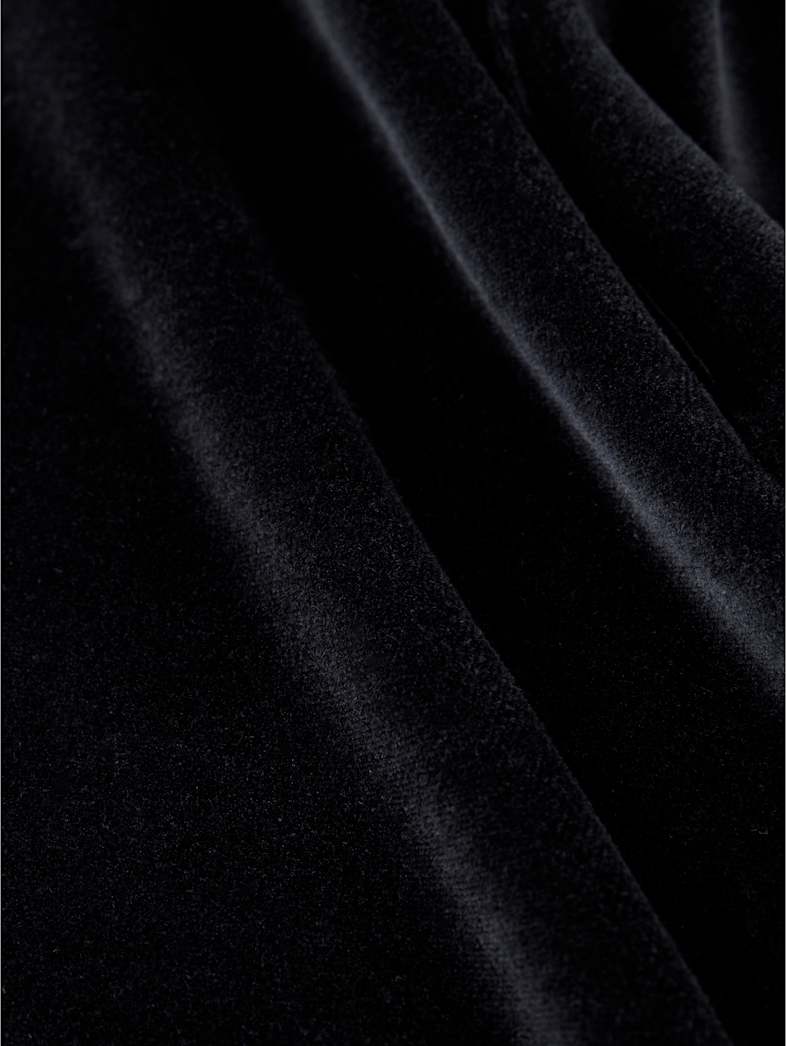 undefined image number 7