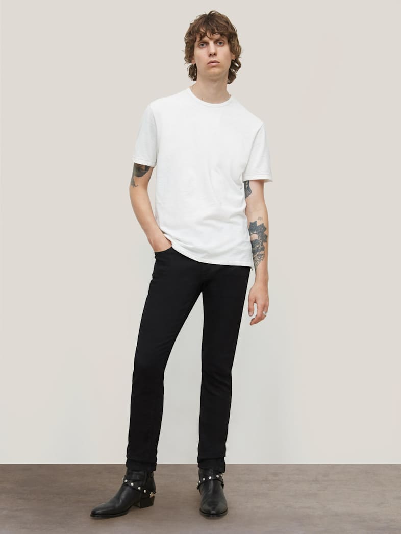 undefined image number 4