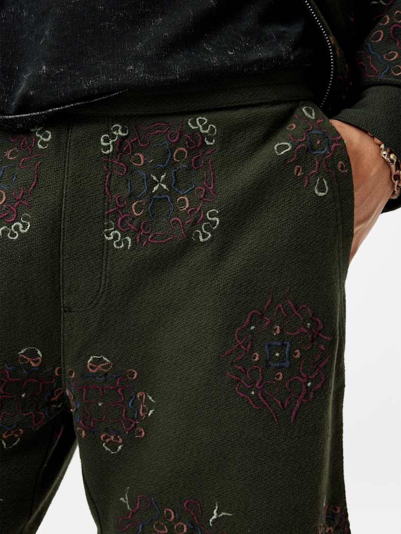 NEAL SHORTS