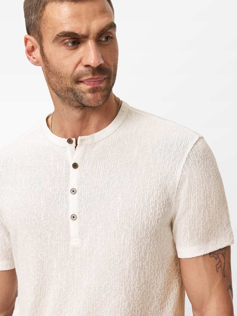 undefined image number 3