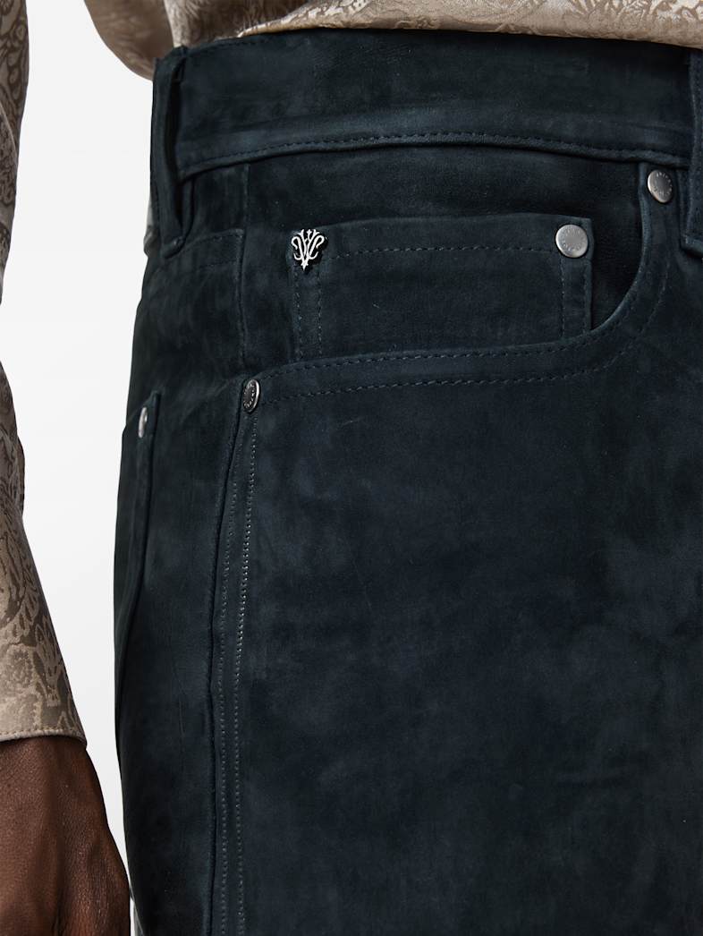 undefined image number 3