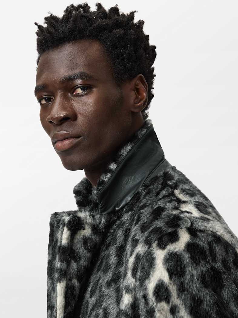 undefined image number 7