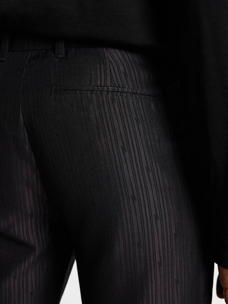 undefined image number 6