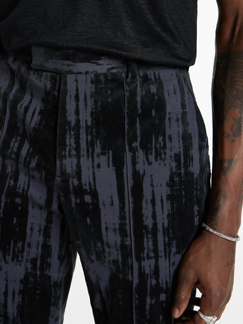 undefined image number 4