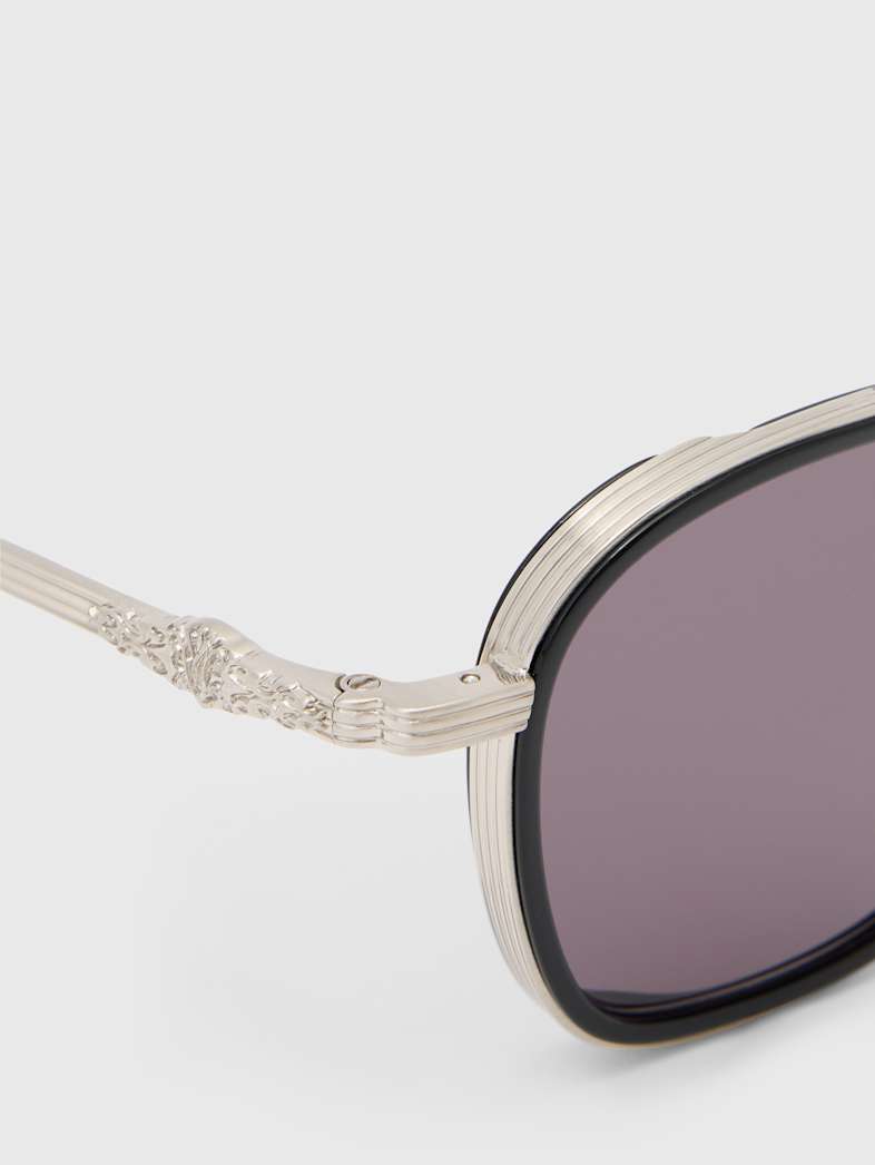 undefined image number 3