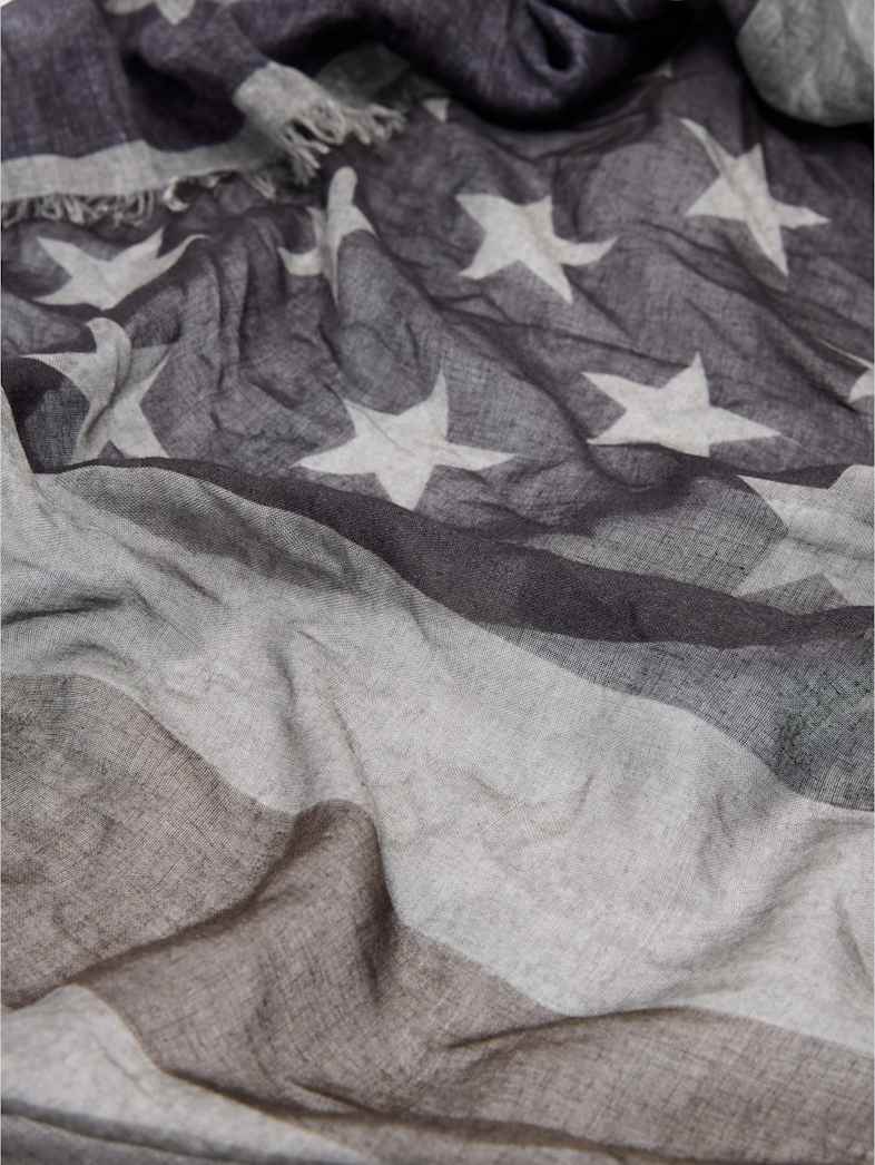 undefined image number 3