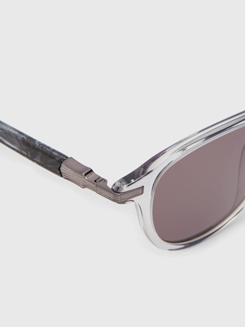 undefined image number 2